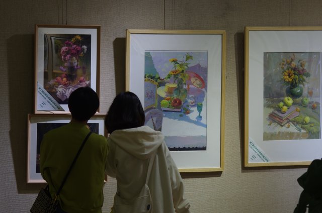 第二届云南美术基础教育优秀作品在省文化馆展出
